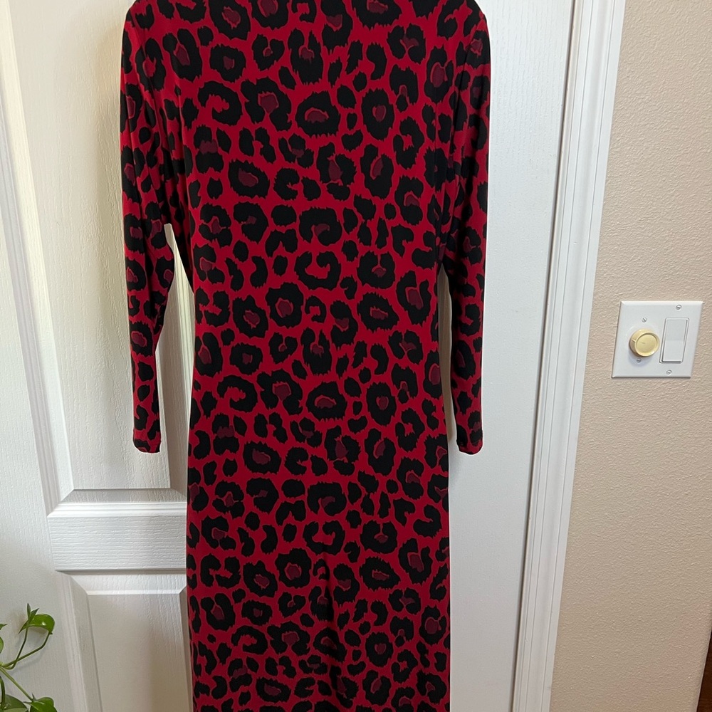 NWT Anne Klein Red and Black Animal Print Dress - Picture 4 of 5